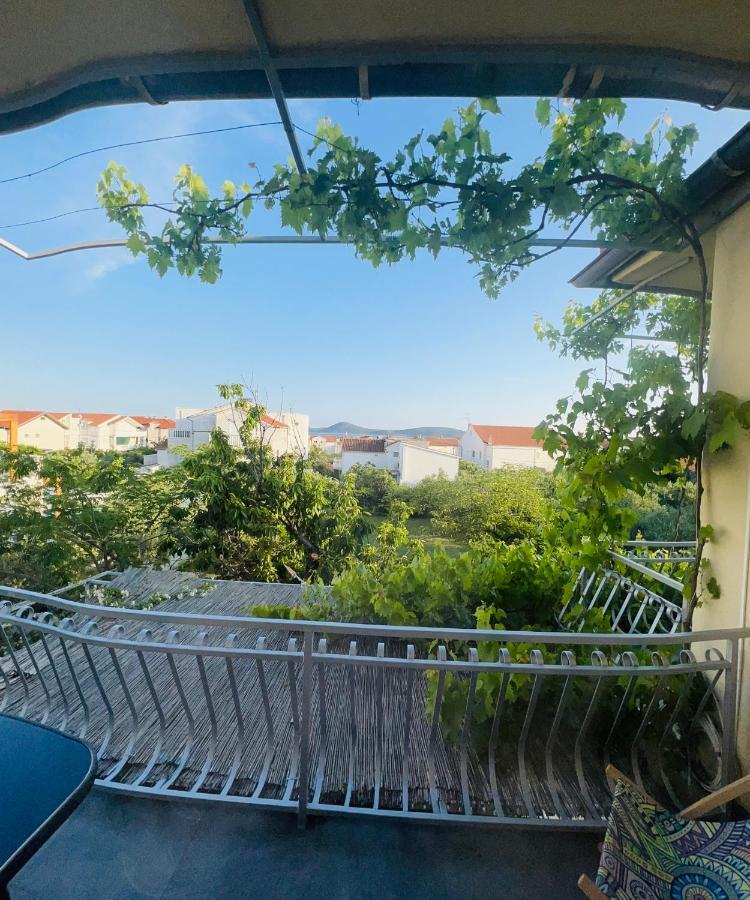 Apartment Udovicic Vodice Exteriér fotografie